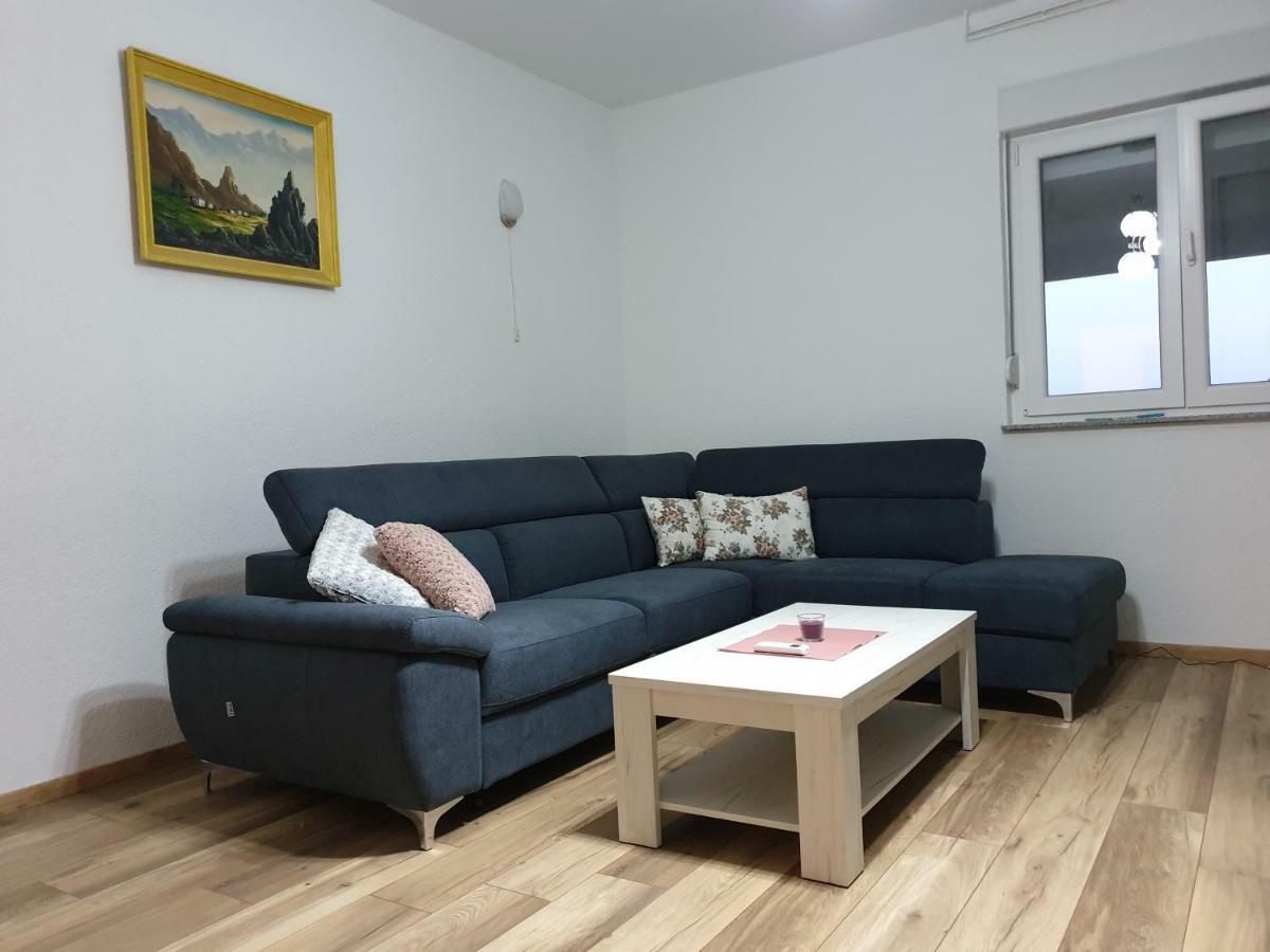 Apartment Kristina Vlašići Esterno foto