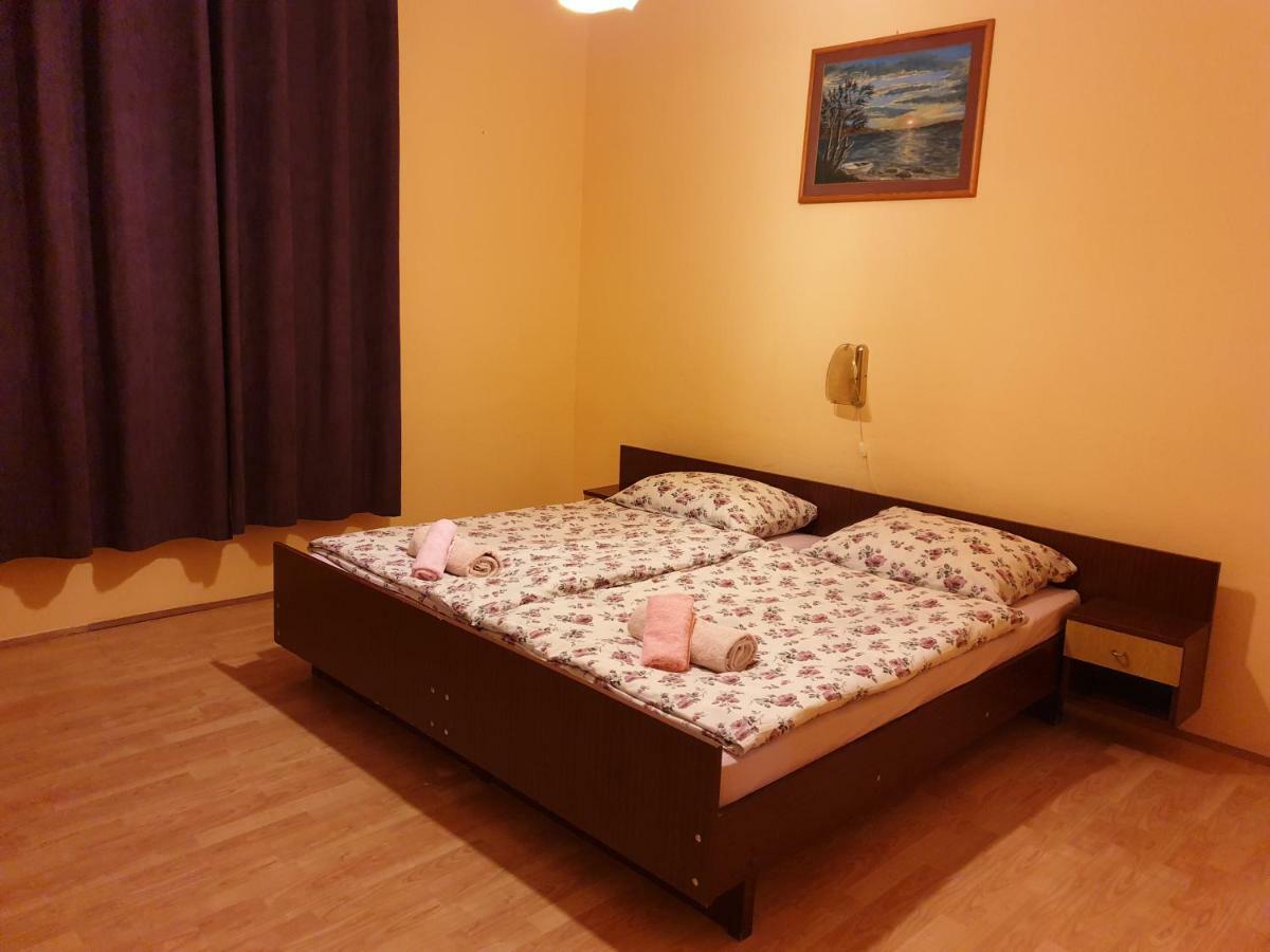 Apartment Kristina Vlašići Esterno foto